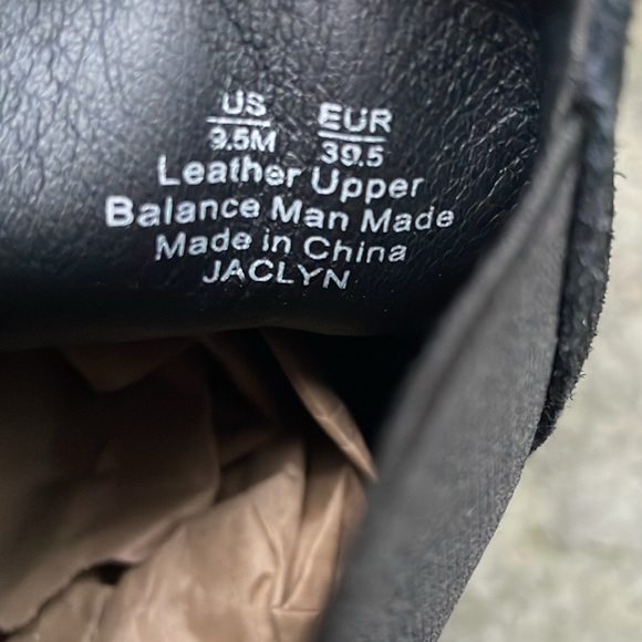 SAM EDELMAN BLACK SUEDE WATERPROOF SLIP ON ANKLE BOOTS - 9.5 - NWT ! - Picture 12 of 12